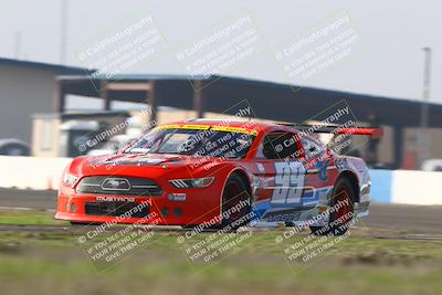 media/Jan-18-2026-CalClub SCCA (Sun) [[8bc6468723]]/Group 5 Race/Turn 1/